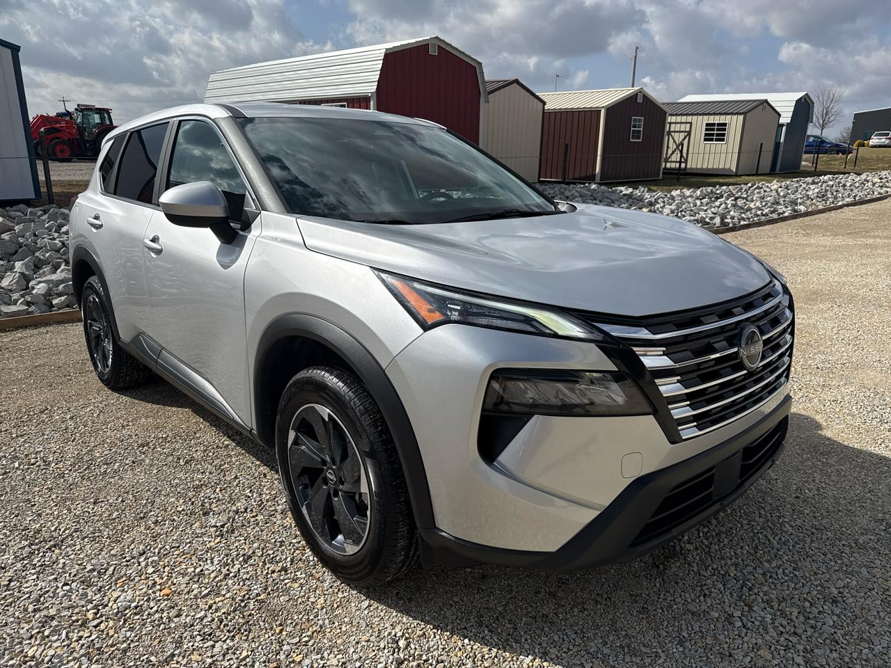 Nissan Rogue SV 4D SUV FWD 2025