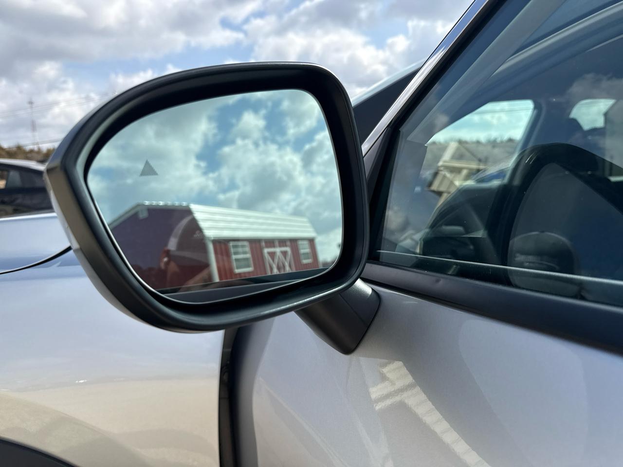 Nissan Rogue SV 4D SUV FWD 2025