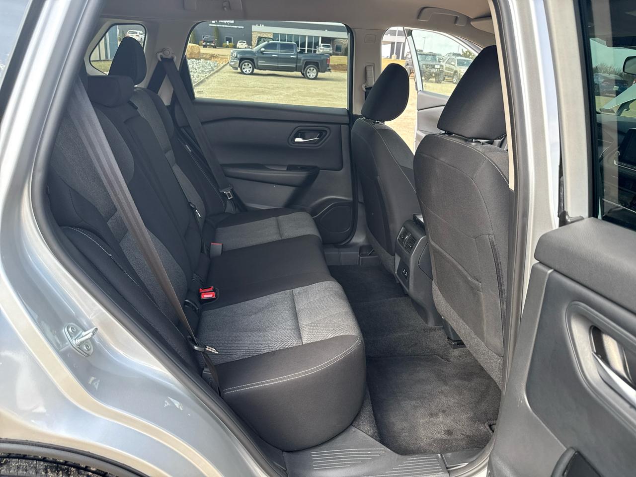 Nissan Rogue SV 4D SUV FWD 2025