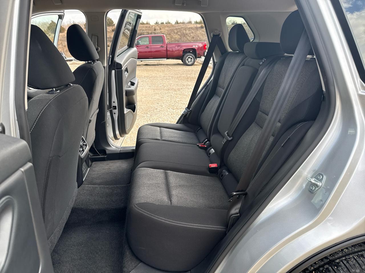 Nissan Rogue SV 4D SUV FWD 2025