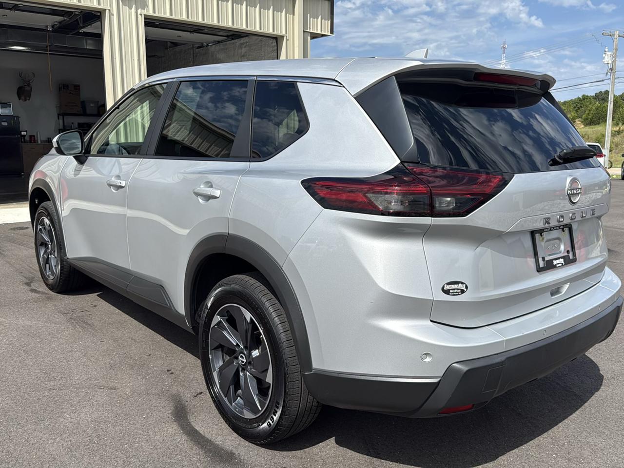 Nissan Rogue SV 4D SUV FWD 2025