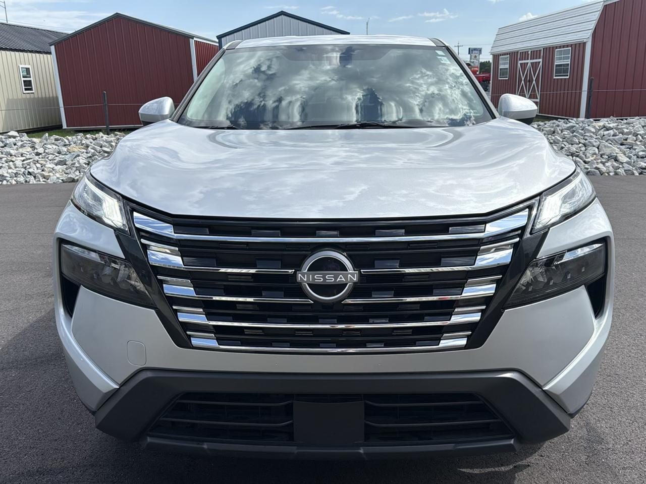 Nissan Rogue SV 4D SUV FWD 2025