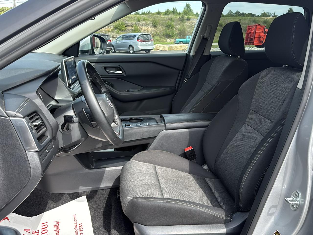 Nissan Rogue SV 4D SUV FWD 2025
