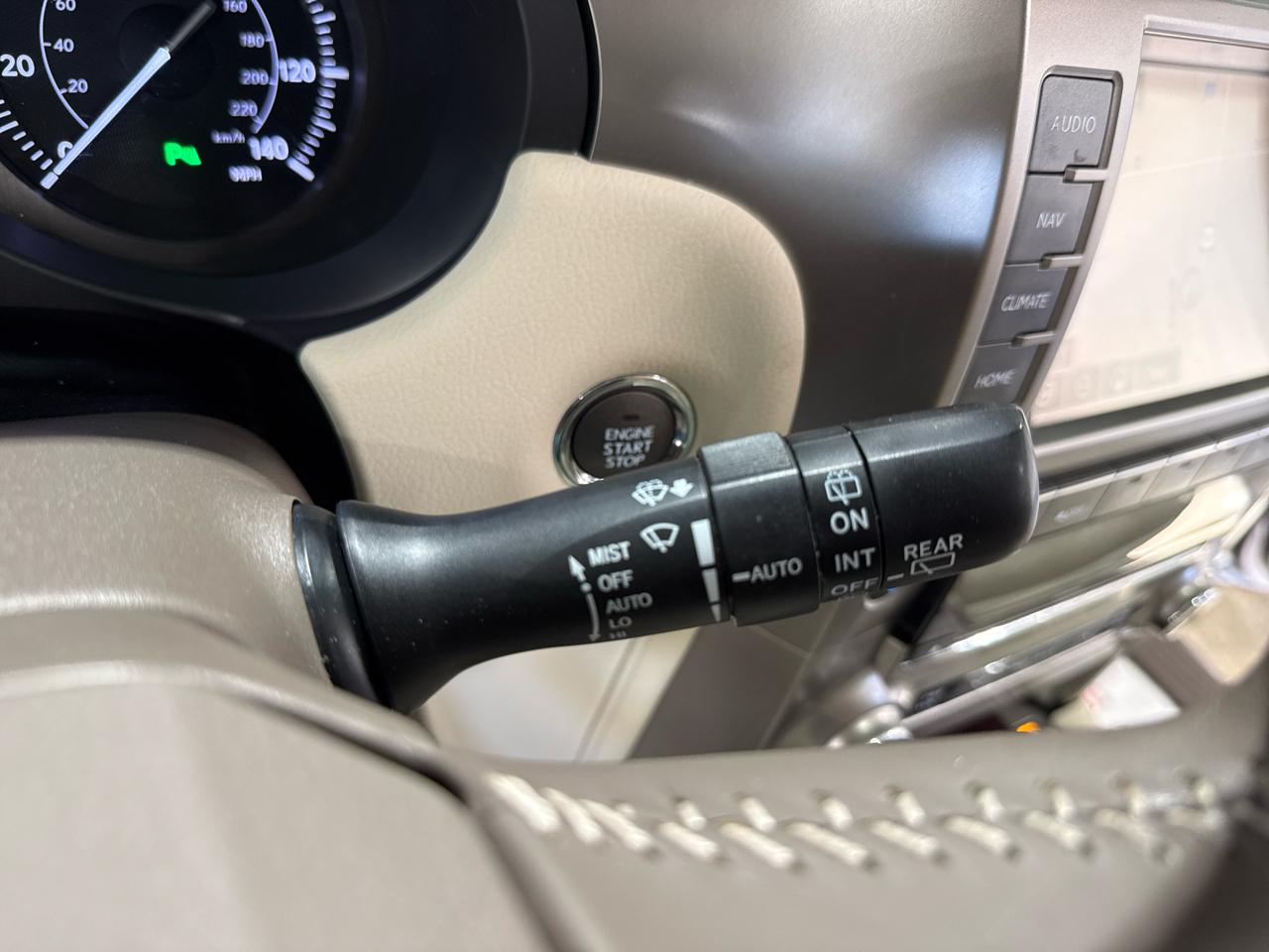 Lexus GX 460 Base 4D SUV 4WD 2015