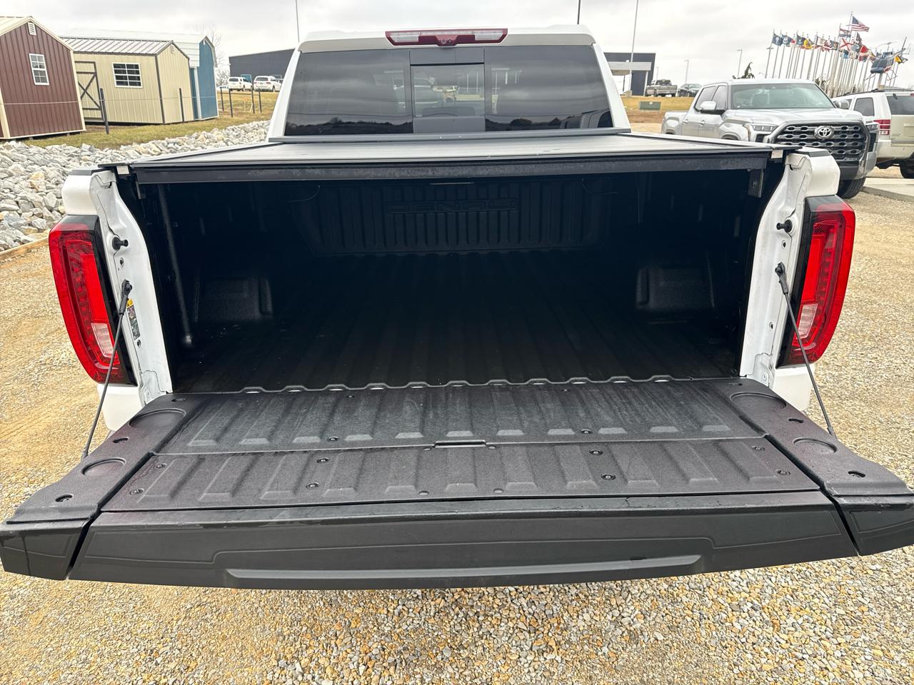 GMC Sierra 1500 Denali Crew Cab 4WD SWB 2024