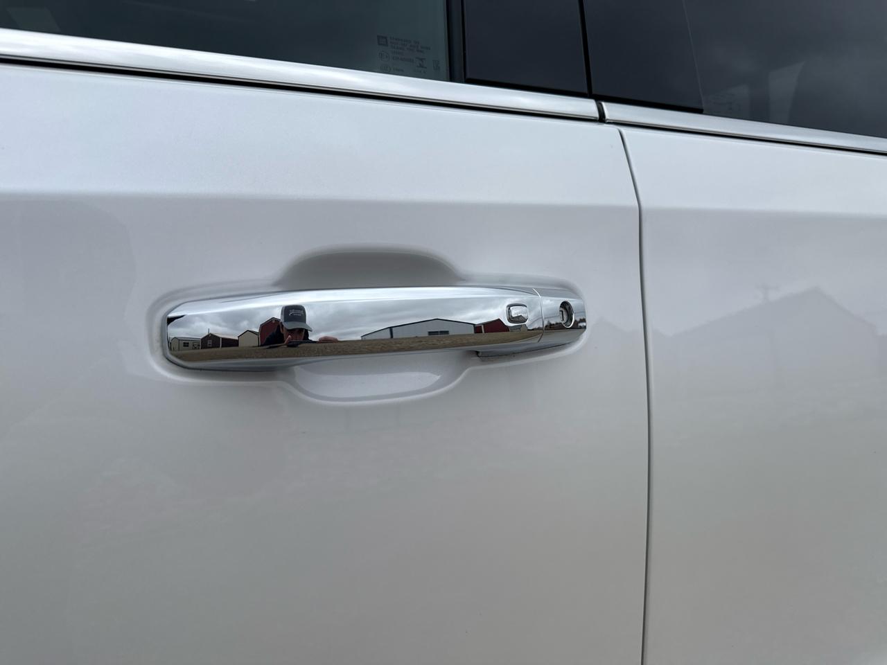 GMC Sierra 1500 Denali Crew Cab 4WD SWB 2024