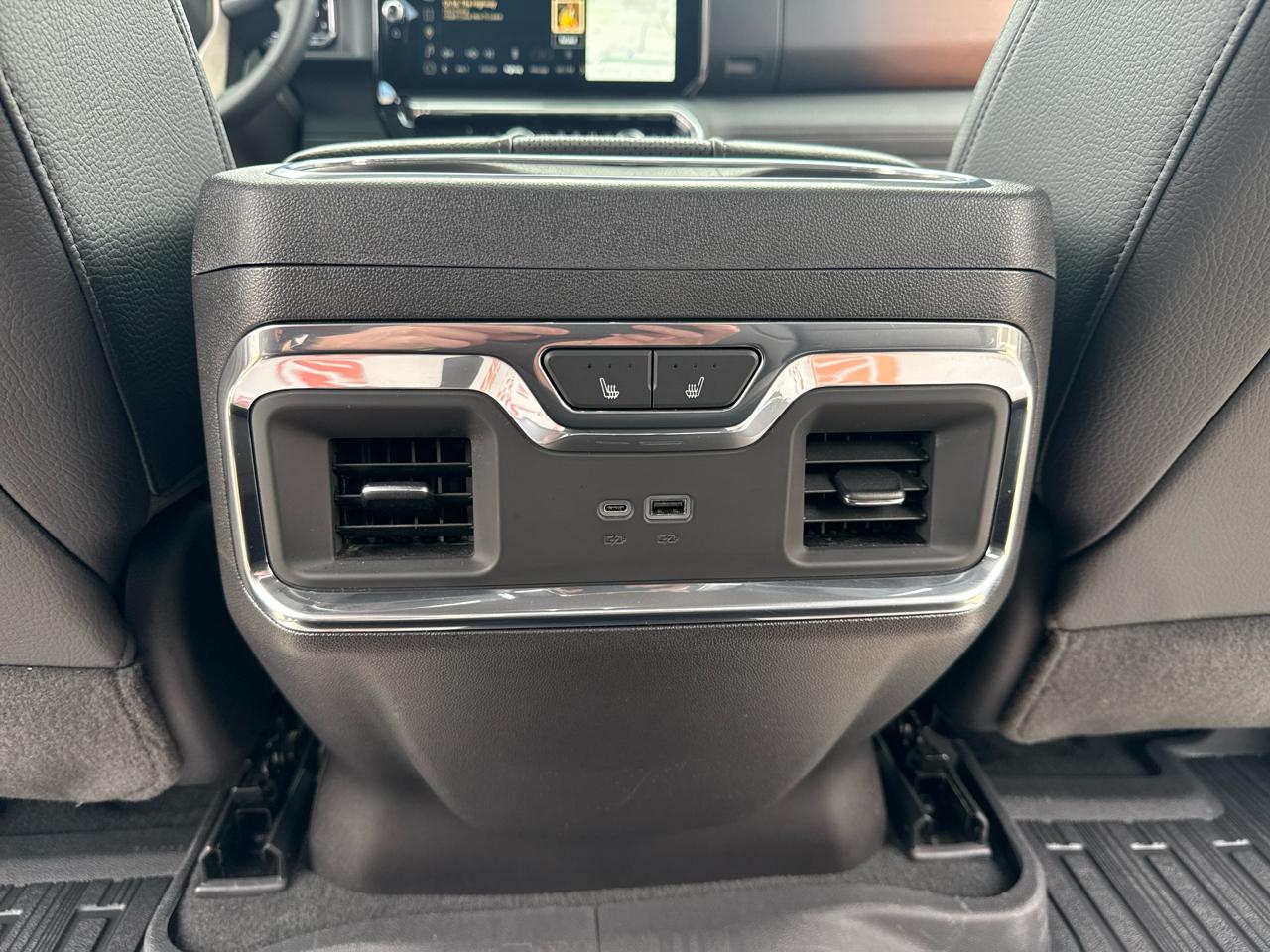 GMC Sierra 1500 Denali Crew Cab 4WD SWB 2024