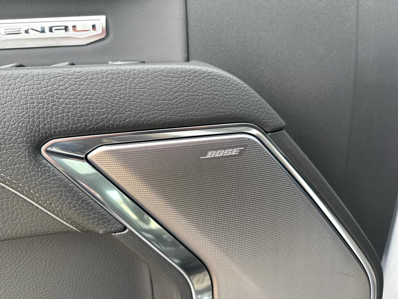 GMC Sierra 1500 Denali Crew Cab 4WD SWB 2024