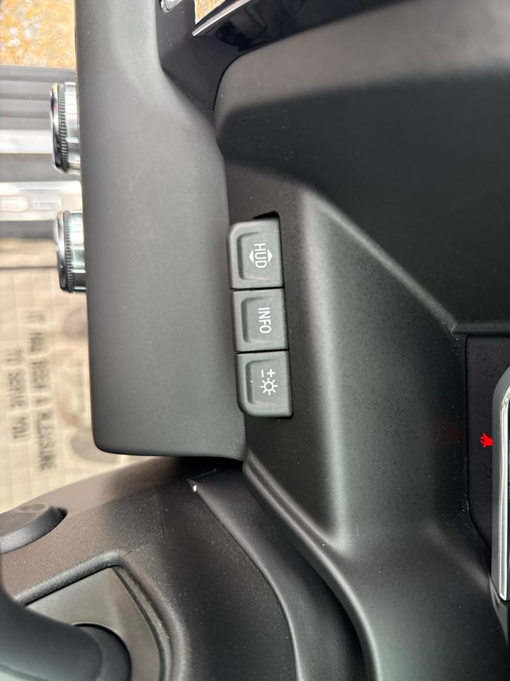 GMC Sierra 1500 Denali Crew Cab 4WD SWB 2024