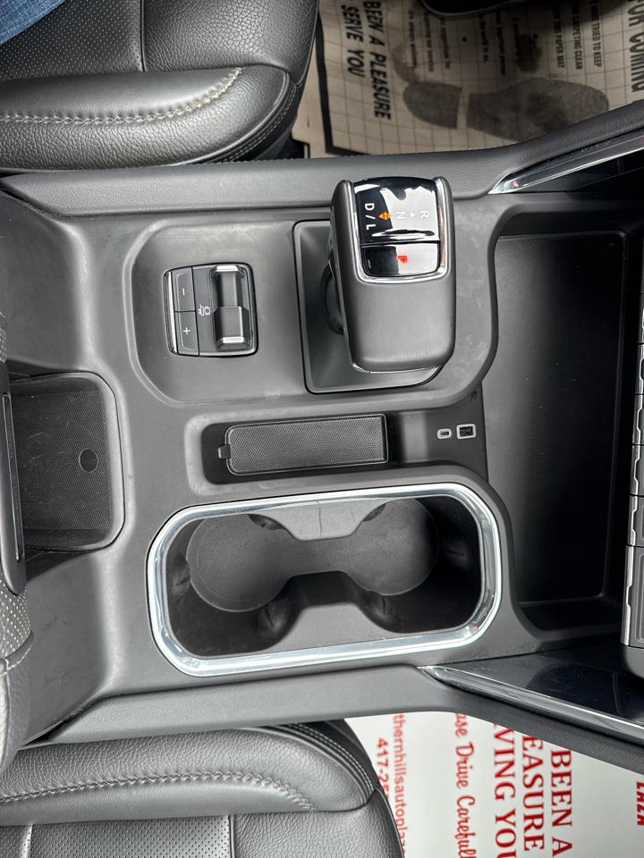 GMC Sierra 1500 Denali Crew Cab 4WD SWB 2024