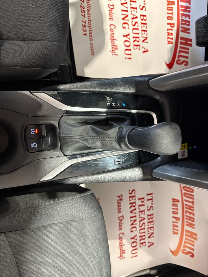 Toyota Corolla Cross LE 4D SUV FWD 2022