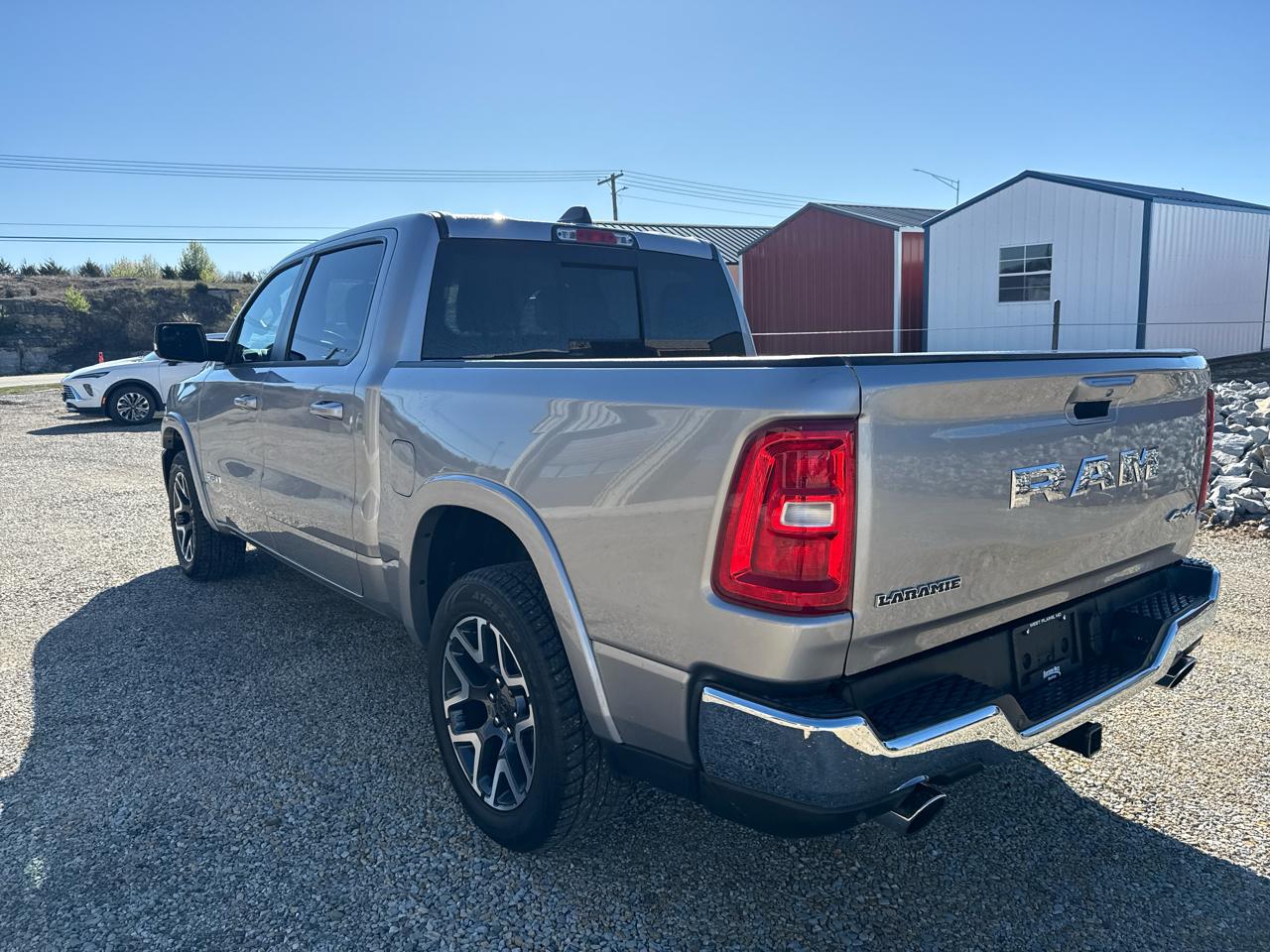 RAM 1500 Laramie Crew Cab 4WD SWB 2025
