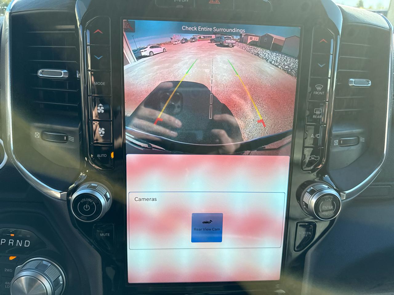 RAM 1500 Laramie Crew Cab 4WD SWB 2025