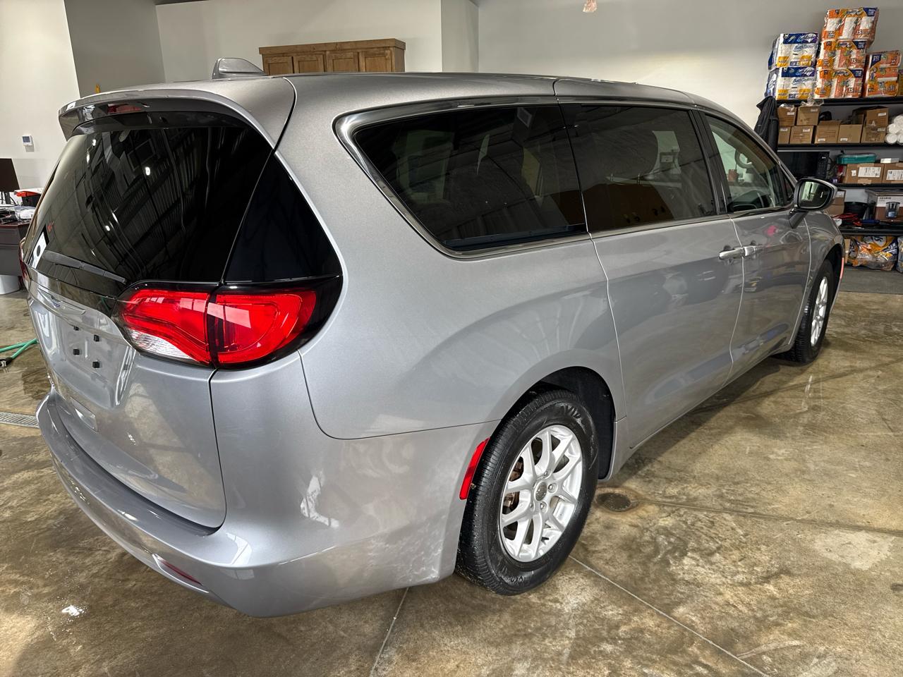 Chrysler Voyager LX Wagon 2020