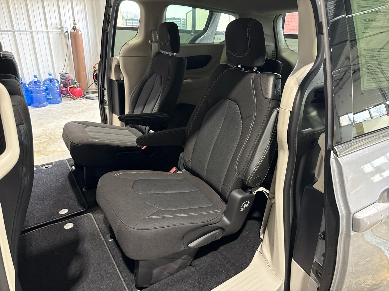 Chrysler Voyager LX Wagon 2020