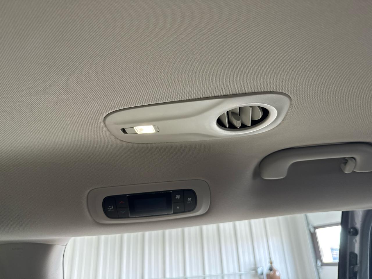 Chrysler Voyager LX Wagon 2020