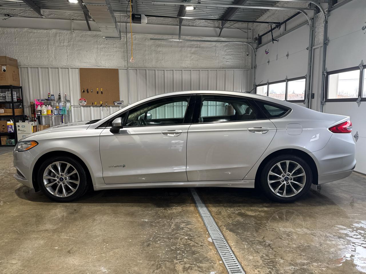 Ford Fusion S Hybrid 4D Sedan 2017