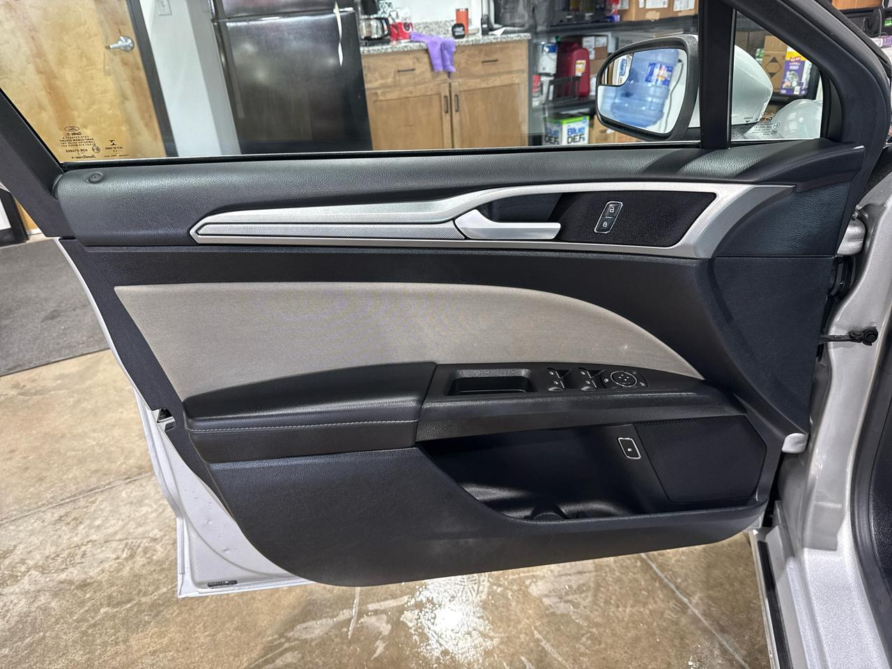 Ford Fusion S Hybrid 4D Sedan 2017