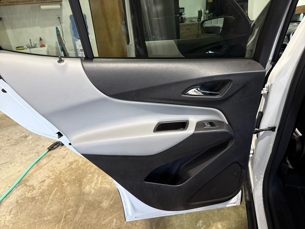 Chevrolet Equinox LS 4D SUV AWD 2020