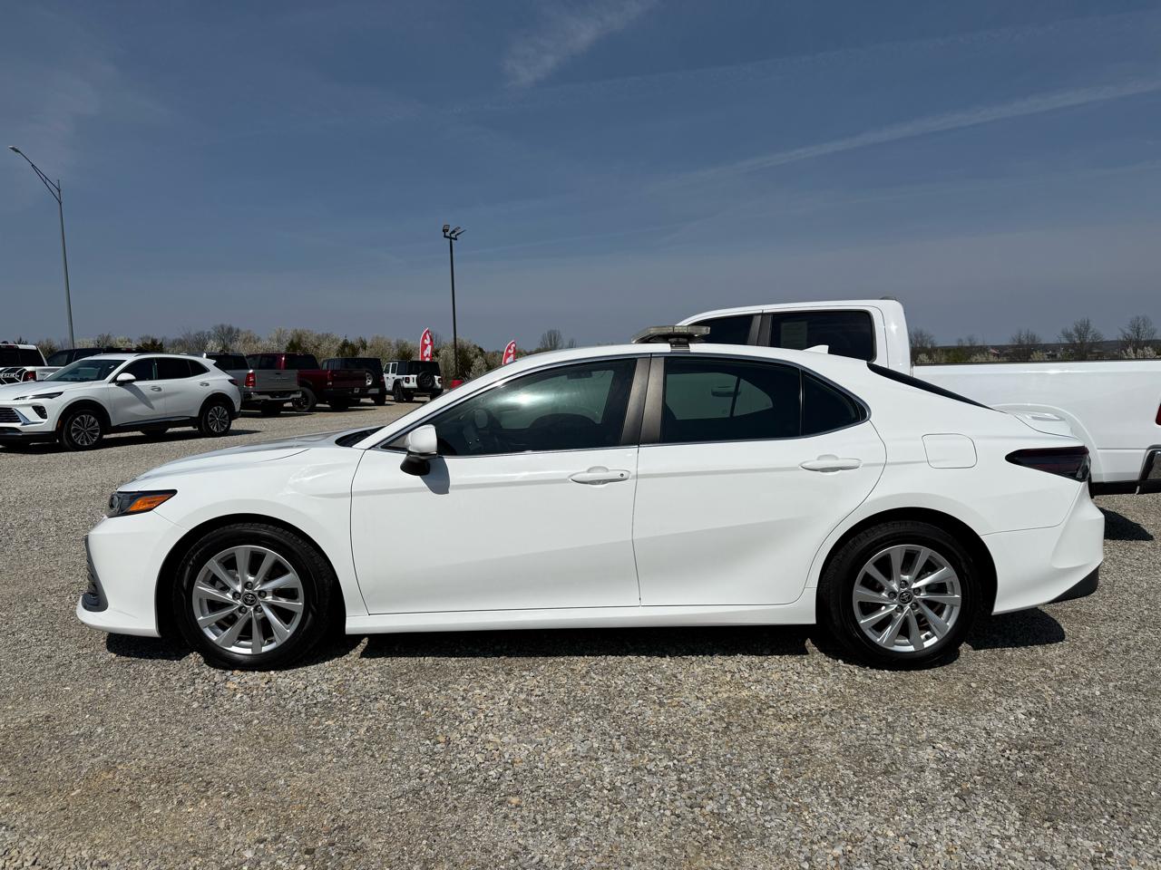 Toyota Camry LE 4D Sedan 2021