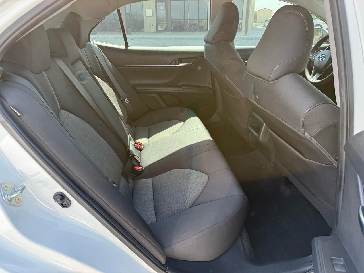 Toyota Camry LE 4D Sedan 2021