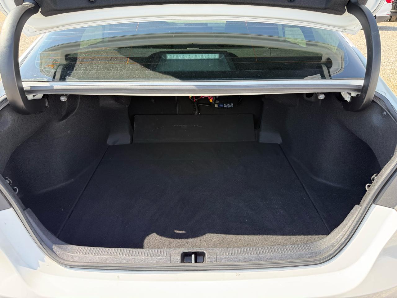 Toyota Camry LE 4D Sedan 2021