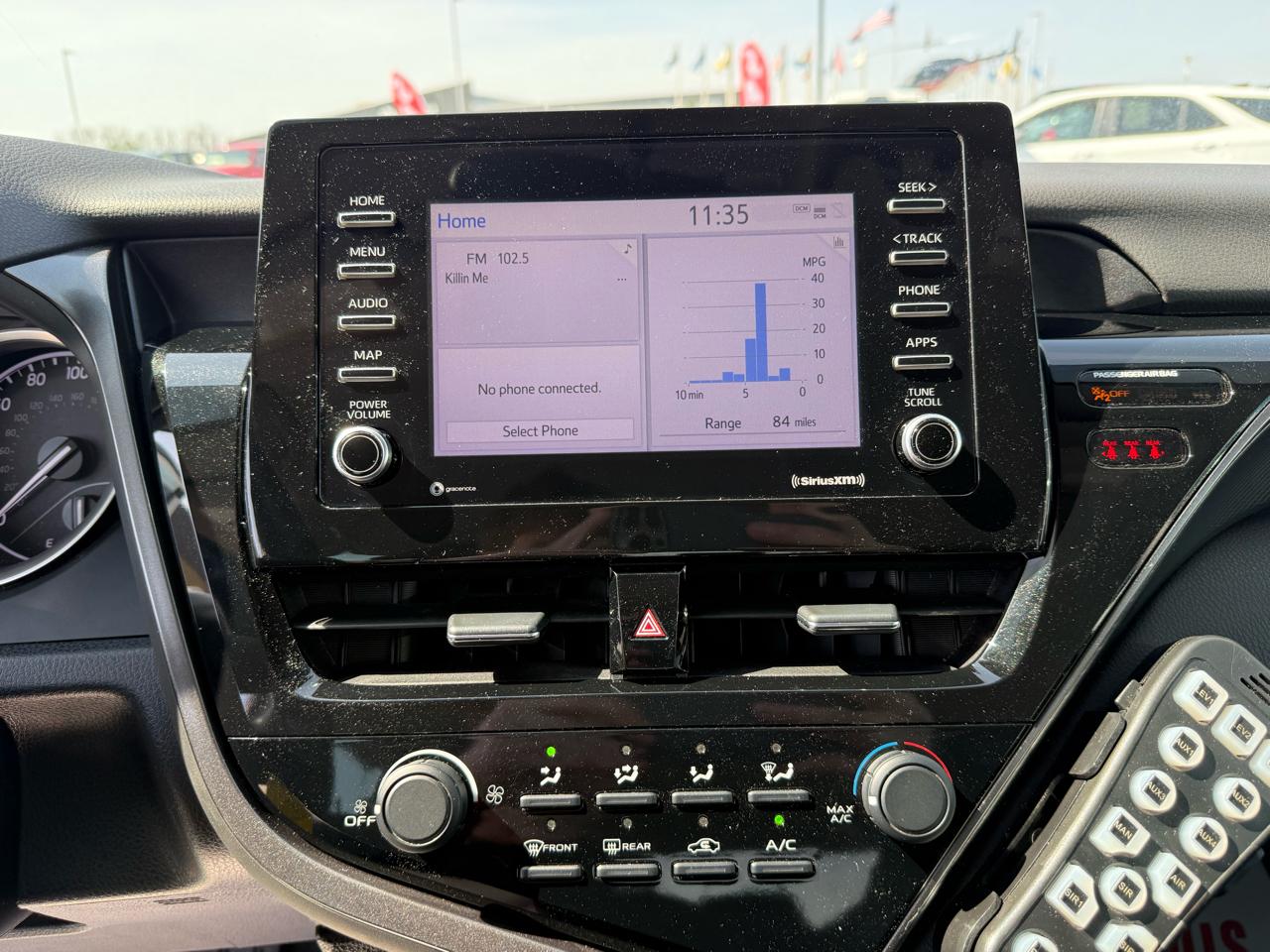 Toyota Camry LE 4D Sedan 2021