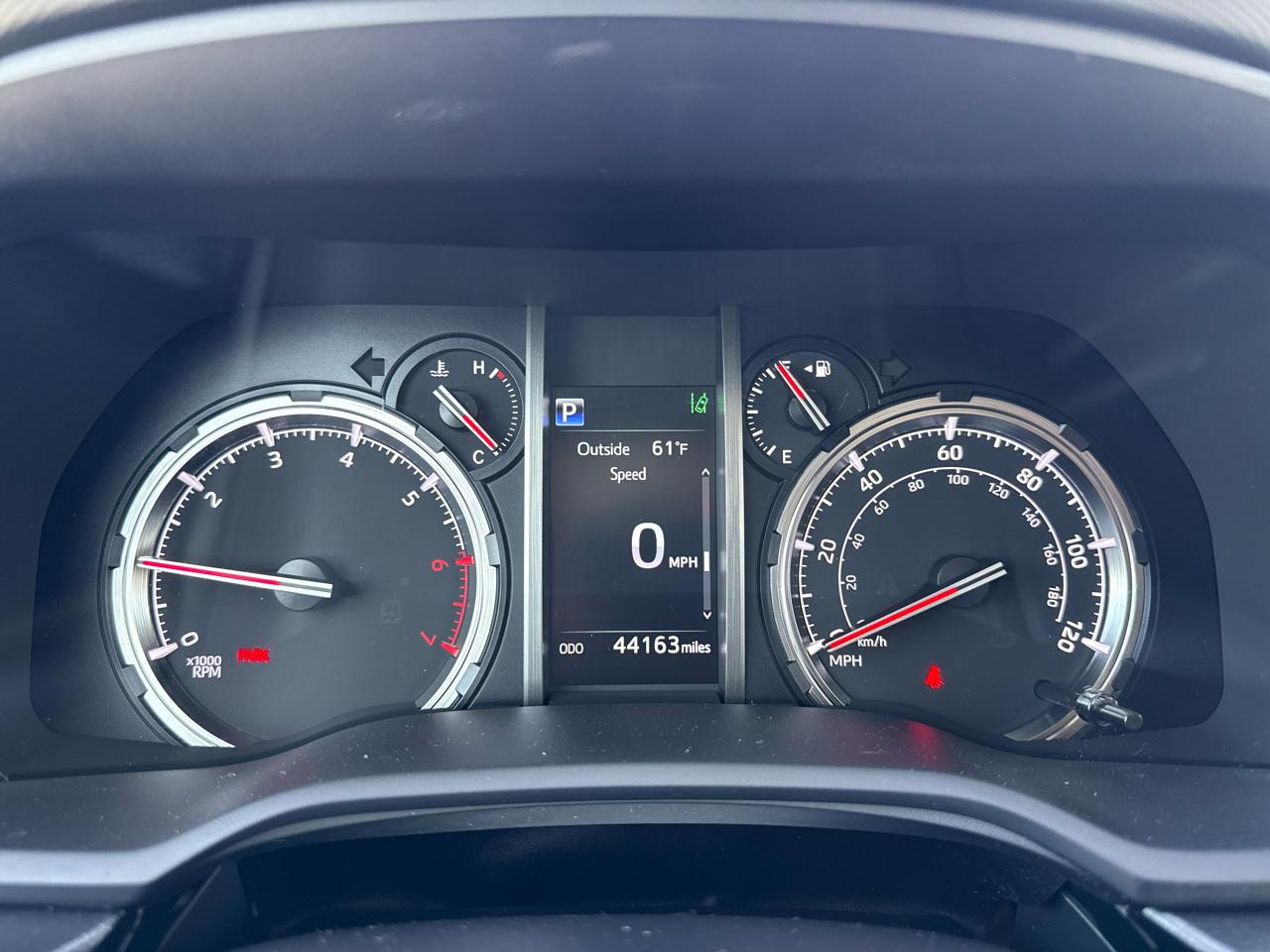 Toyota 4Runner TRD Off-Road V6 4D SUV 4WD 2024