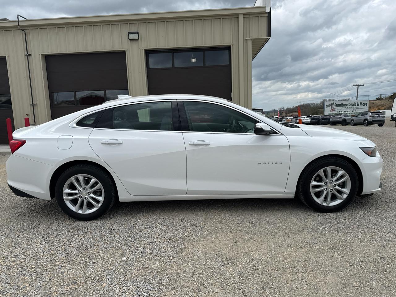 Chevrolet Malibu Hybrid 4D Sedan 2018