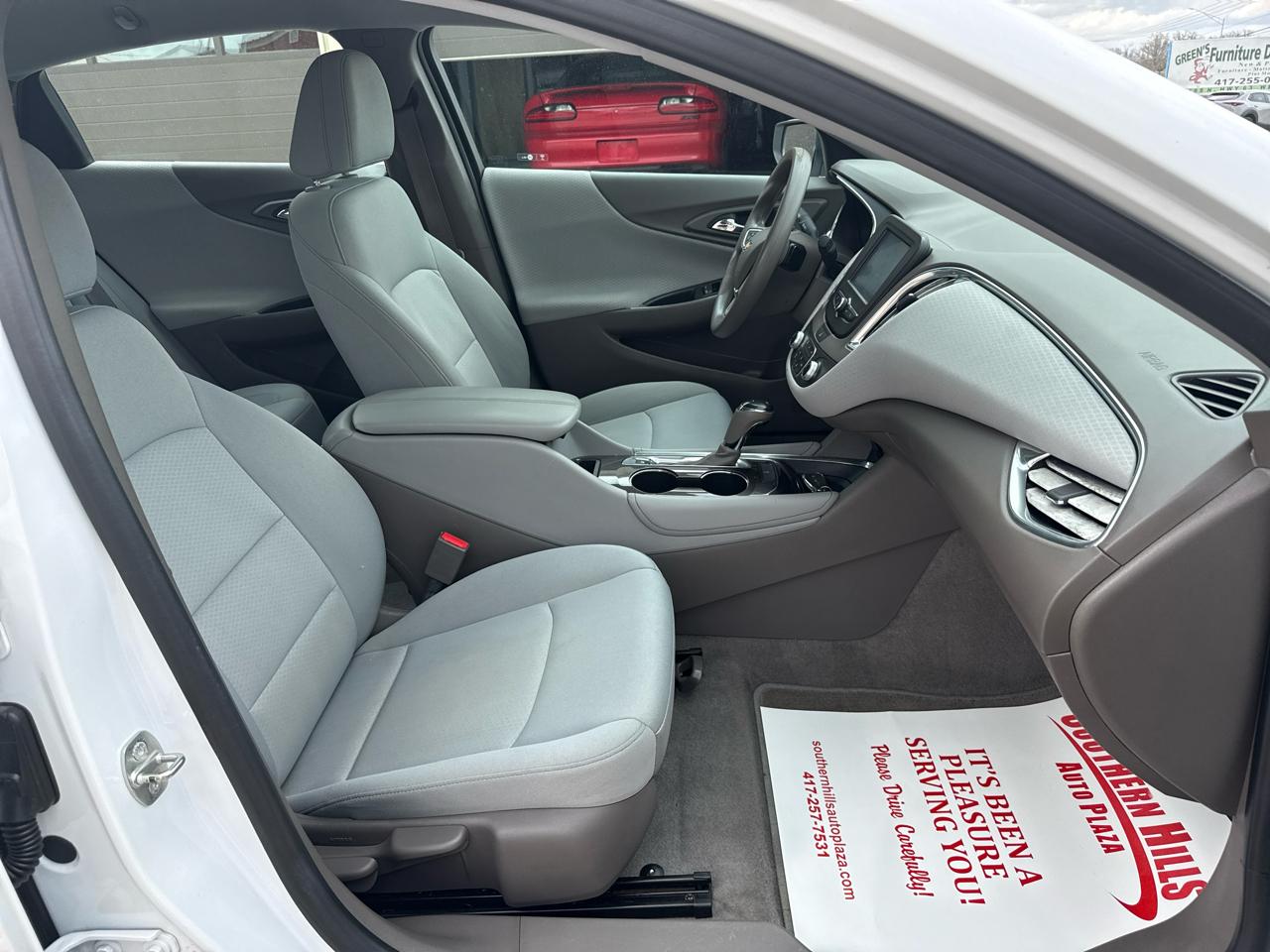 Chevrolet Malibu Hybrid 4D Sedan 2018