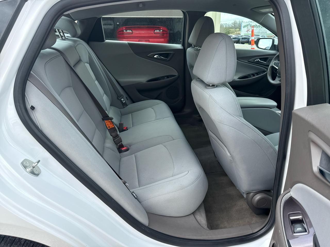 Chevrolet Malibu Hybrid 4D Sedan 2018