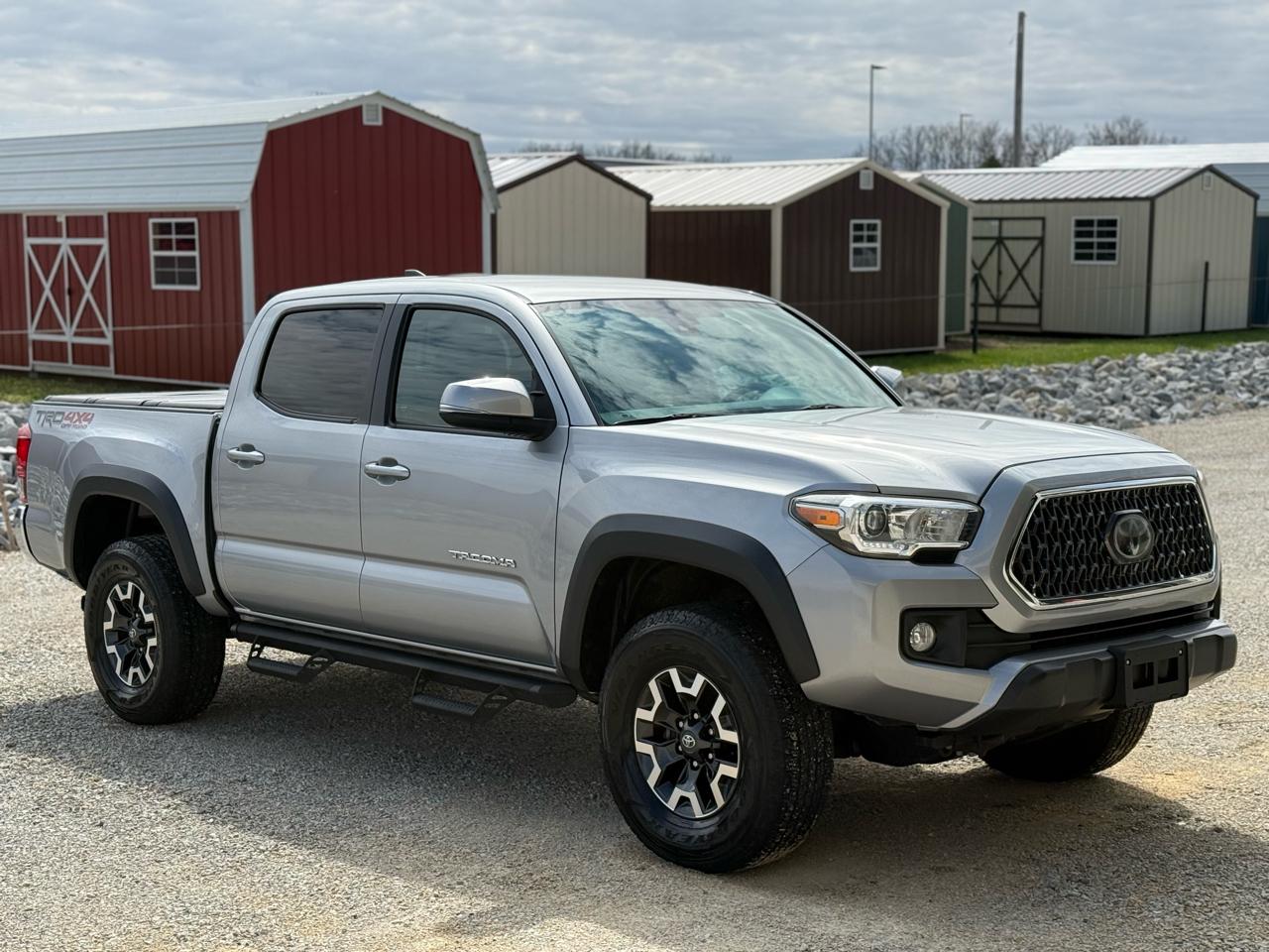 Toyota Tacoma SR Dbl Cab 4WD V6 at 2018