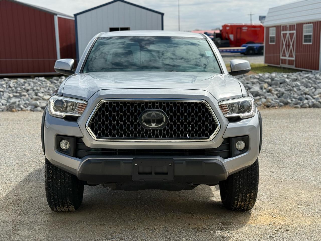 Toyota Tacoma SR Dbl Cab 4WD V6 at 2018