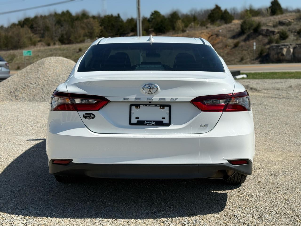 Toyota Camry LE 4D Sedan 2021