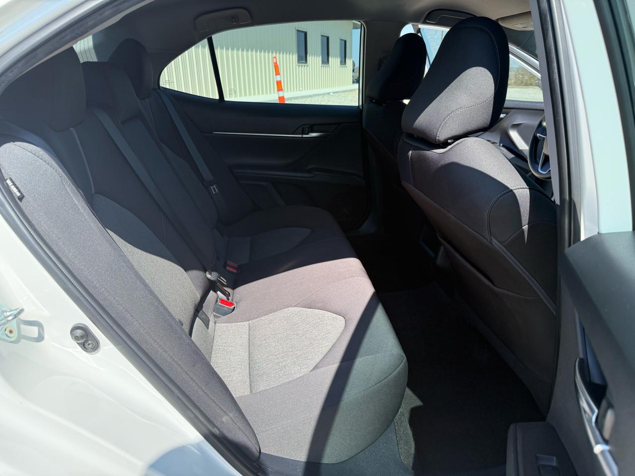 Toyota Camry LE 4D Sedan 2021