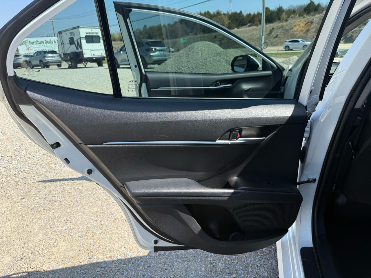 Toyota Camry LE 4D Sedan 2021