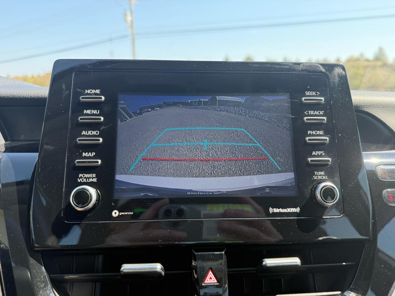 Toyota Camry LE 4D Sedan 2021