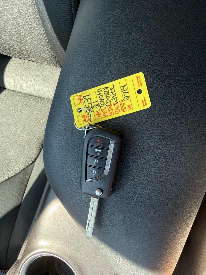 Toyota Camry LE 4D Sedan 2021