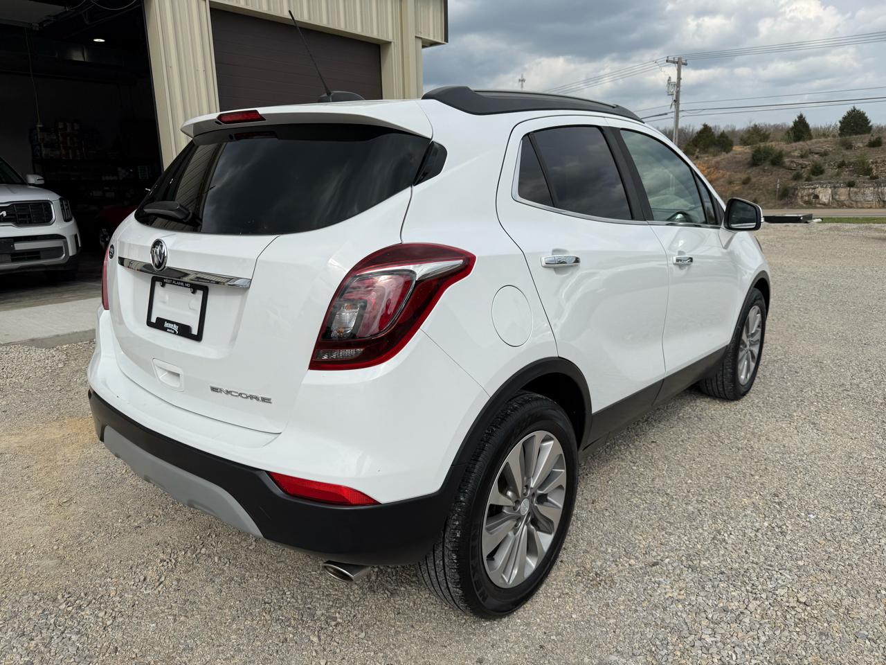 Buick Encore Preferred 4D SUV FWD 2019