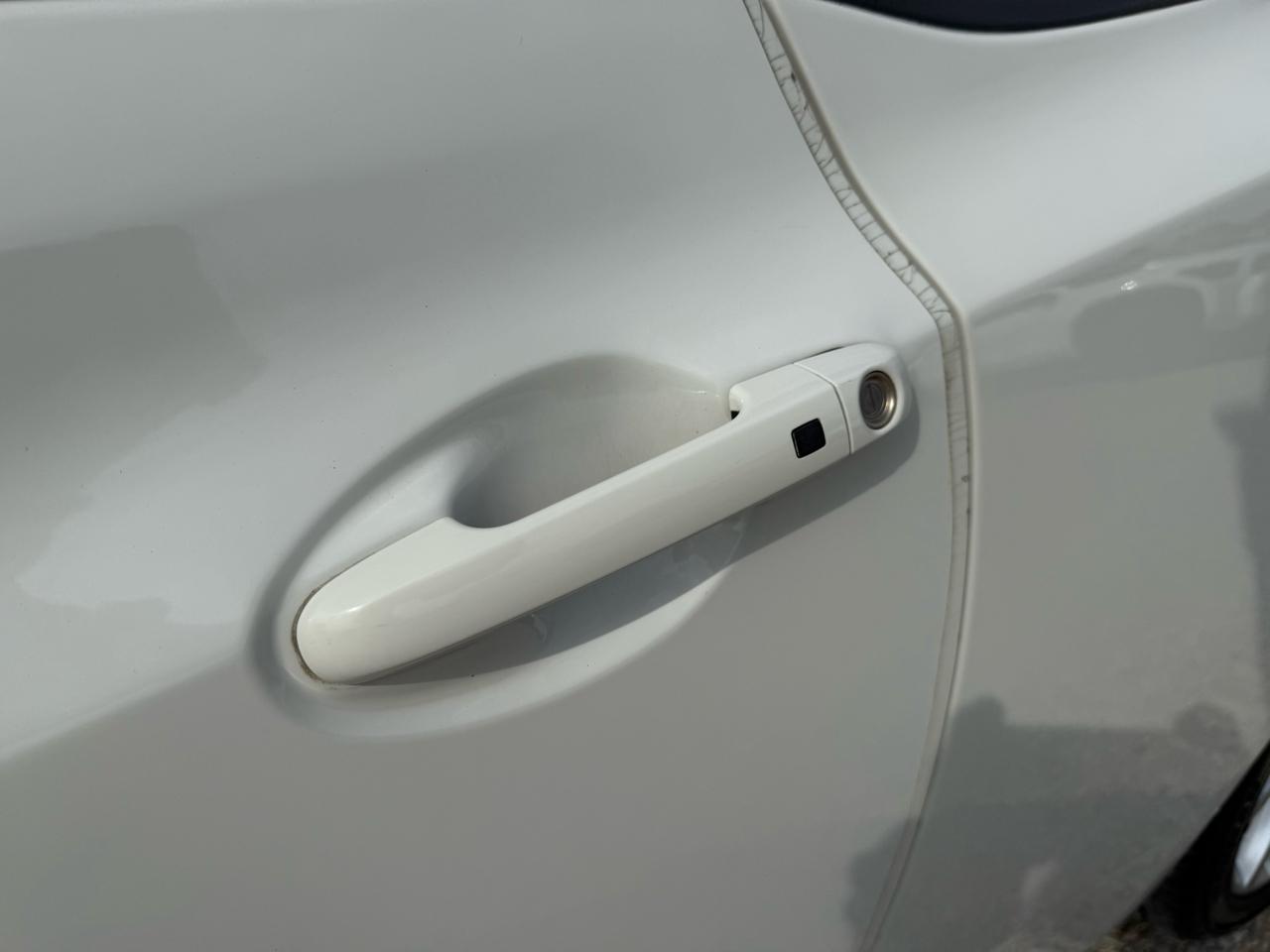 Hyundai Genesis Coupe Base 2D Coupe 3.8 2010