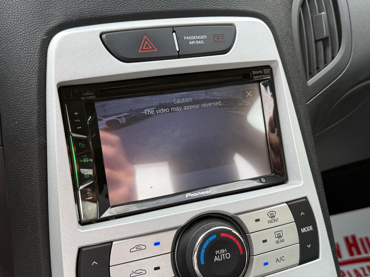 Hyundai Genesis Coupe Base 2D Coupe 3.8 2010