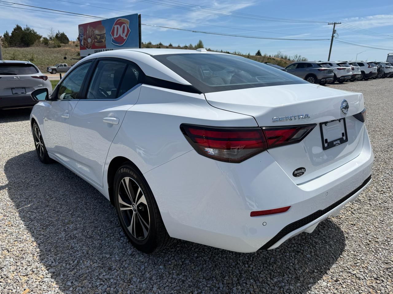 Nissan Sentra SV 4D Sedan 2022