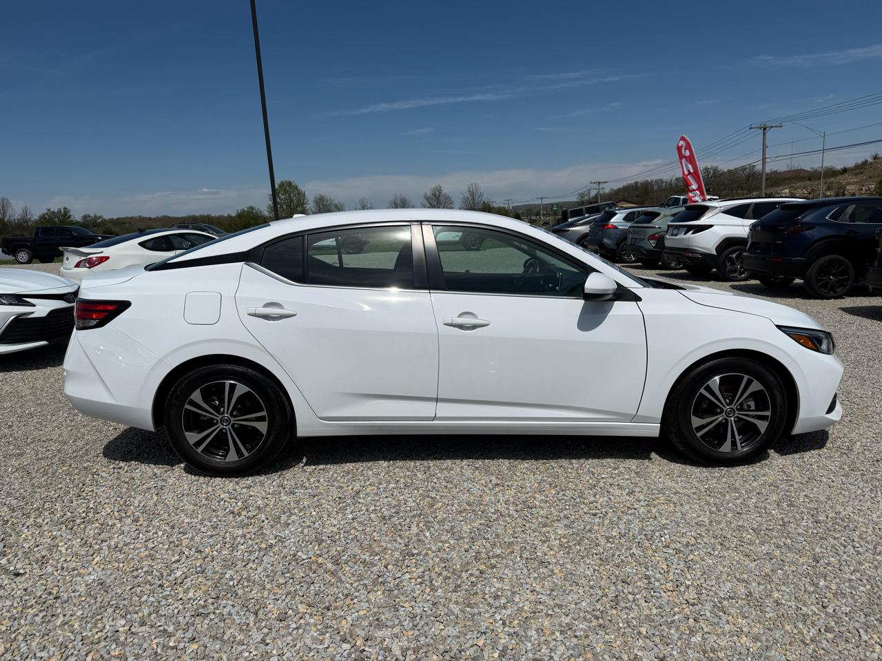 Nissan Sentra SV 4D Sedan 2022