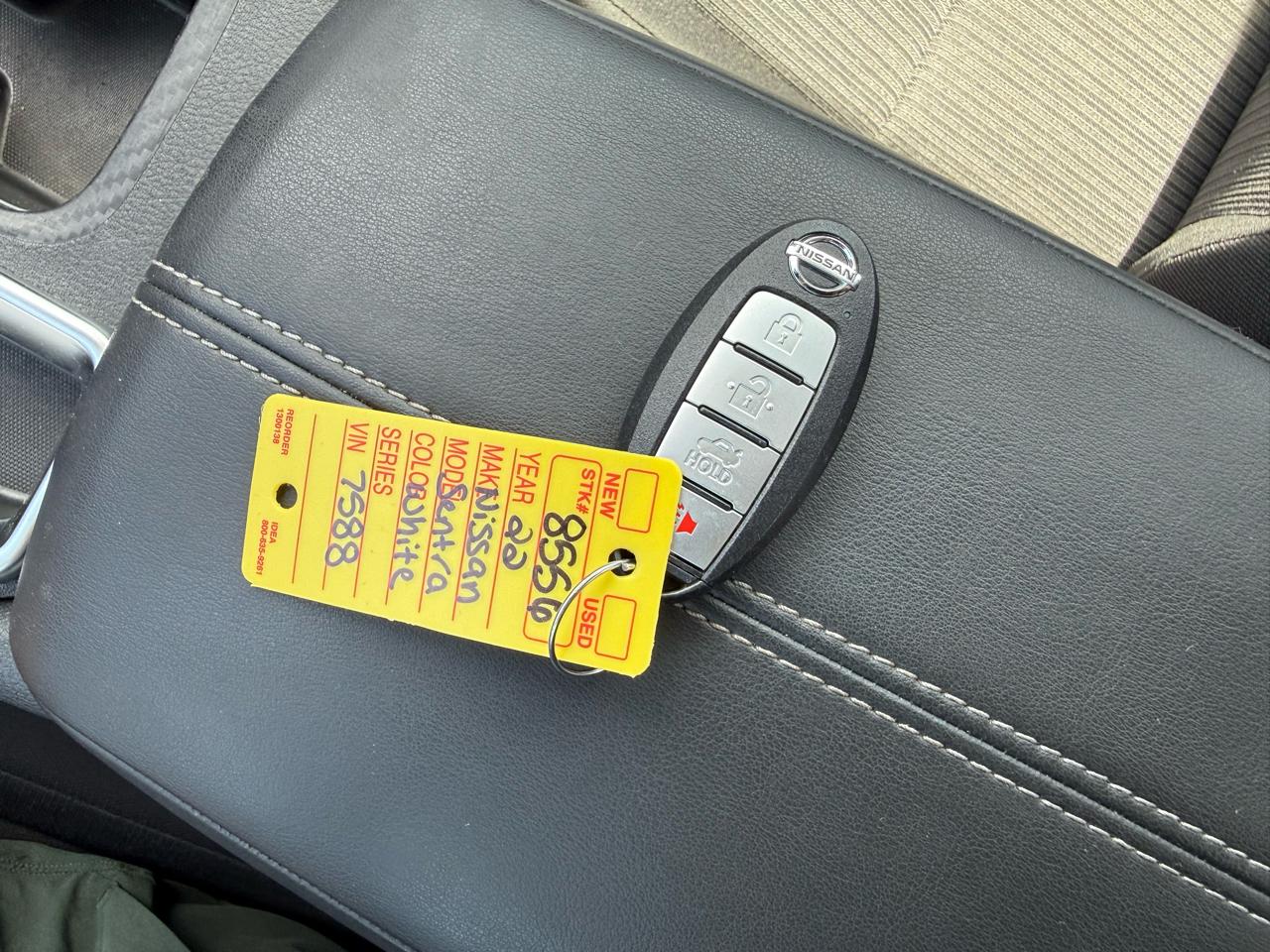 Nissan Sentra SV 4D Sedan 2022