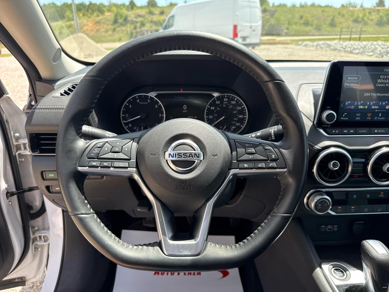 Nissan Sentra SV 4D Sedan 2022