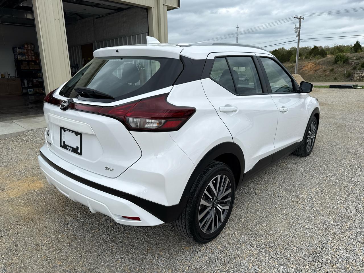 Nissan Kicks SV 4D SUV FWD 2023