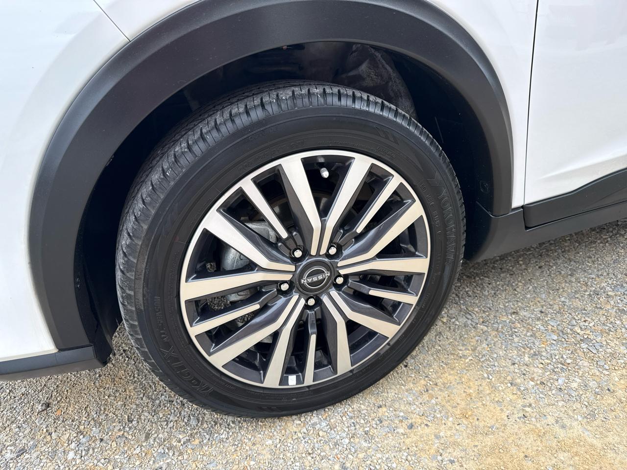 Nissan Kicks SV 4D SUV FWD 2023