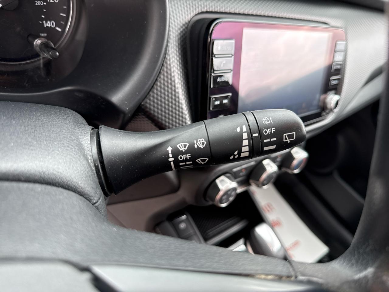 Nissan Kicks SV 4D SUV FWD 2023