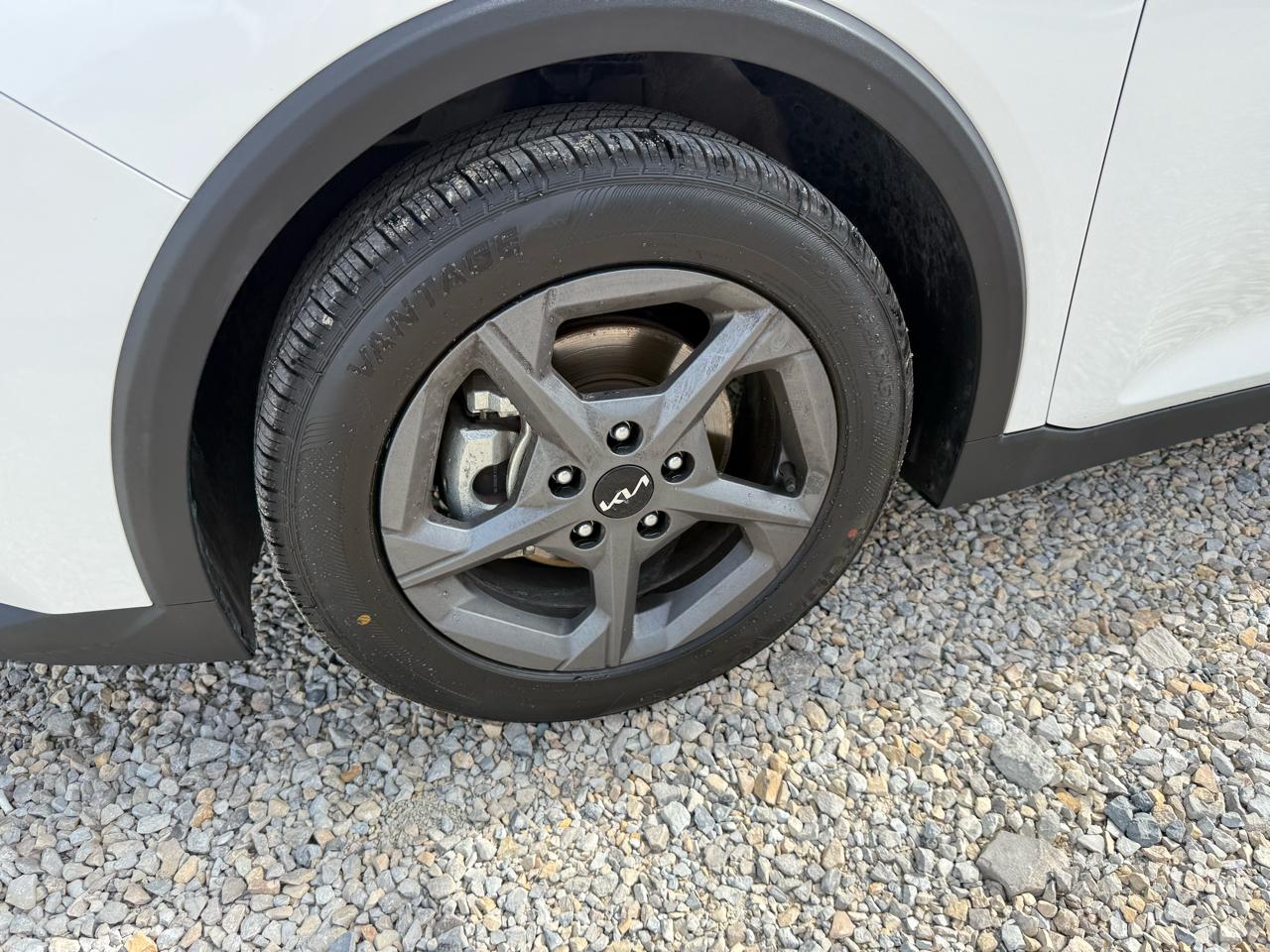 Kia K4 LX 4D Sedan FWD 2025