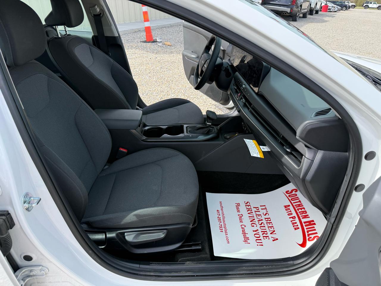 Kia K4 LX 4D Sedan FWD 2025